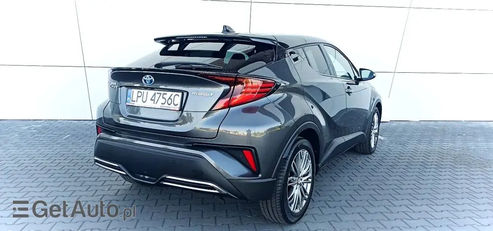 TOYOTA C-HR 