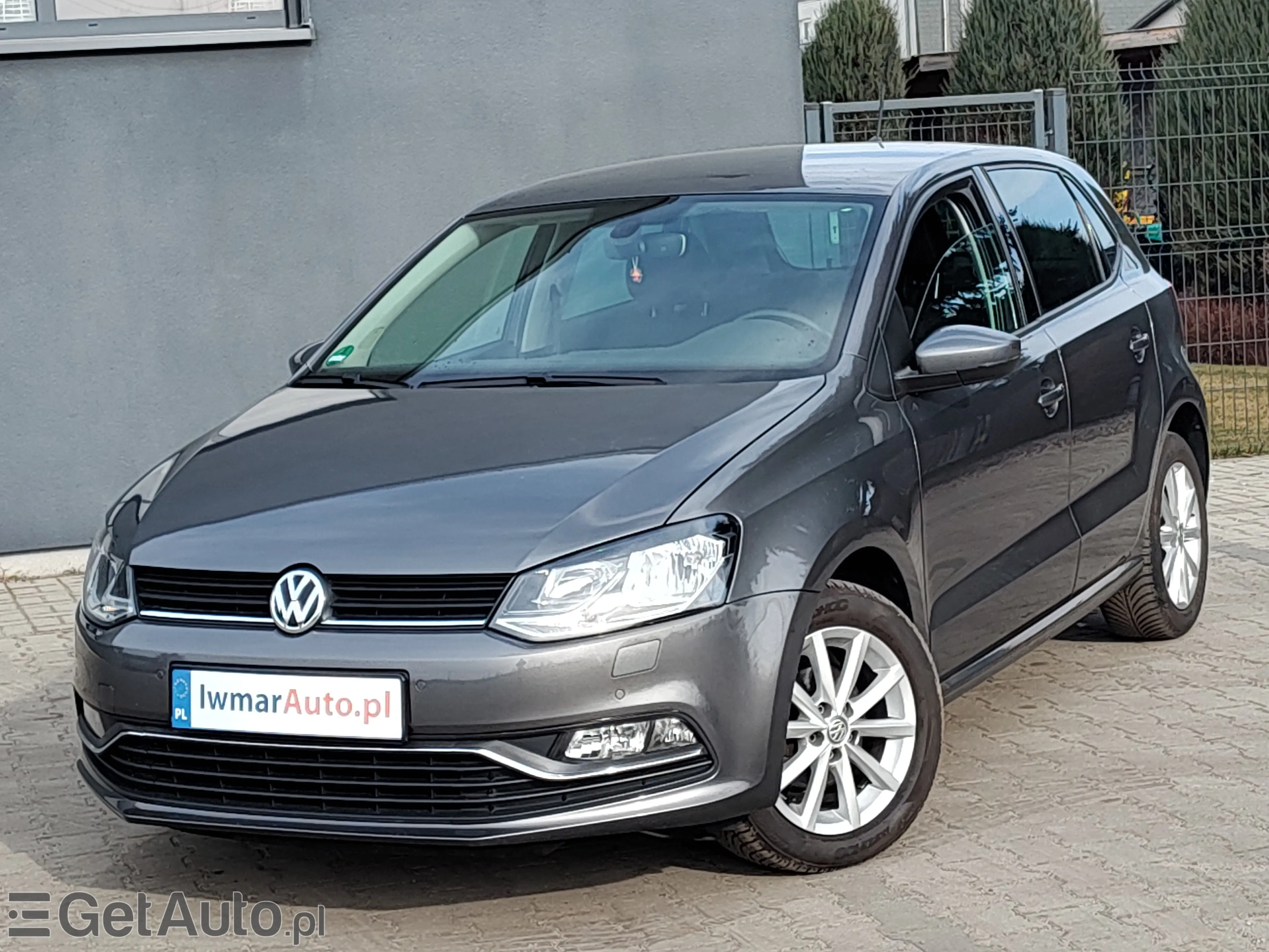 VOLKSWAGEN Polo Comfortline