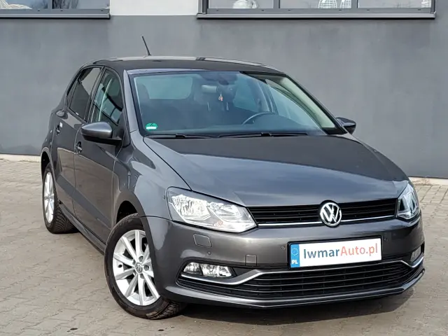 VOLKSWAGEN Polo Comfortline