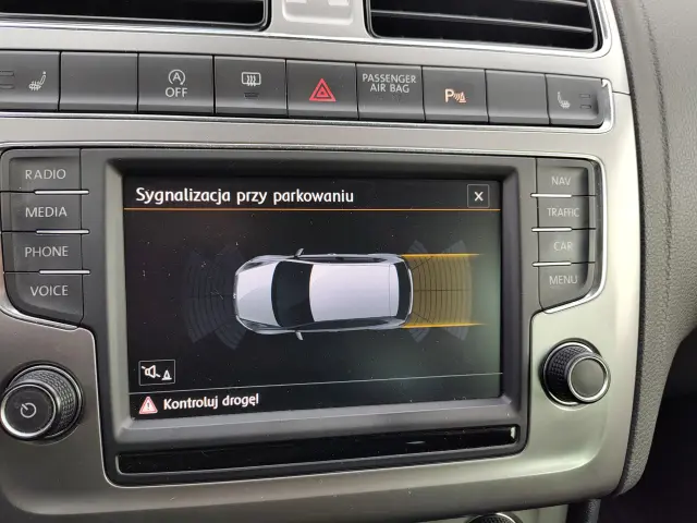 VOLKSWAGEN Polo Comfortline