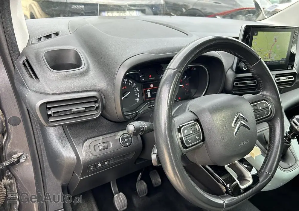 CITROËN Berlingo M PureTech 110 SHINE
