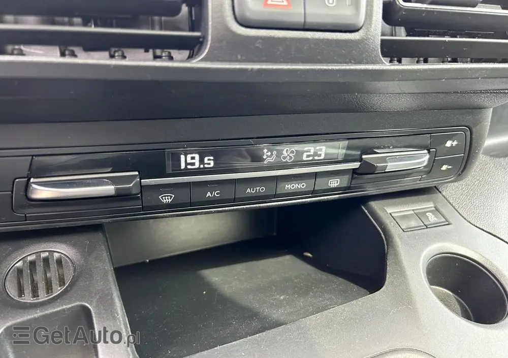 CITROËN Berlingo M PureTech 110 SHINE