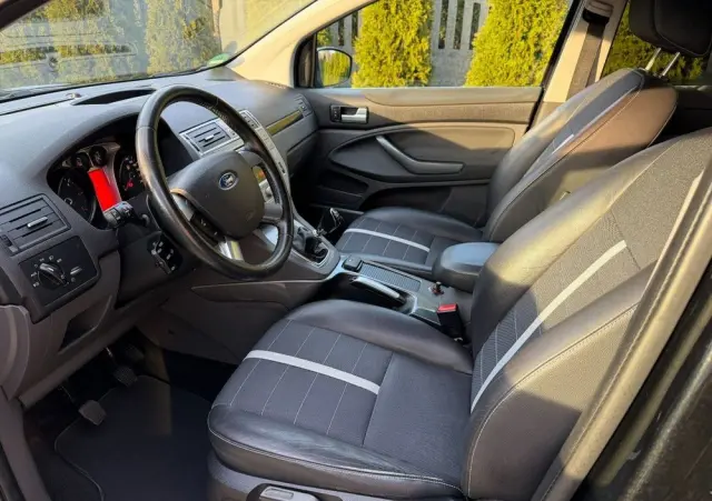 FORD Kuga 2.0 TDCi 4WD Titanium Plus