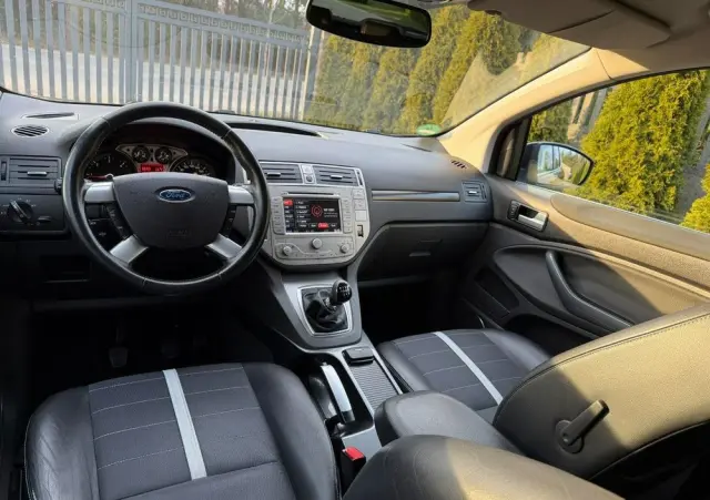 FORD Kuga 2.0 TDCi 4WD Titanium Plus