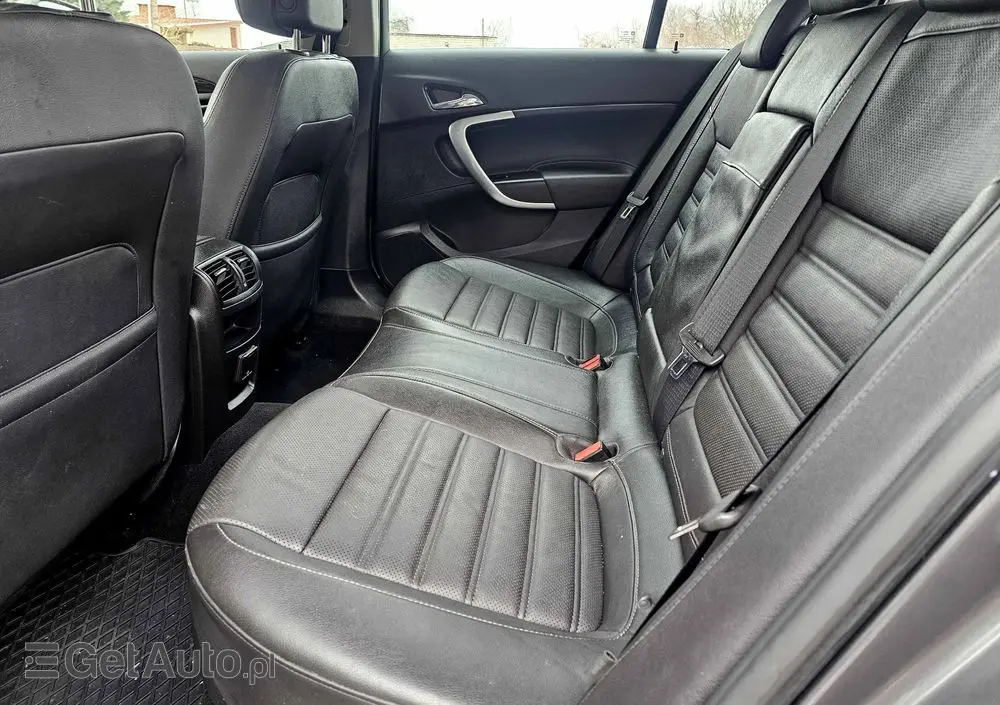 OPEL Insignia 2.0 Turbo Cosmo