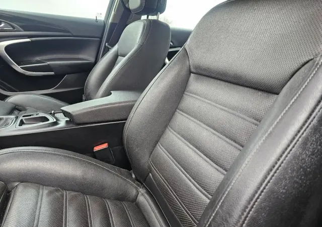 OPEL Insignia 2.0 Turbo Cosmo