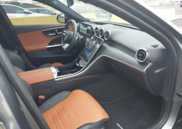 MERCEDES-BENZ Klasa C 300 9G-TRONIC AMG Line