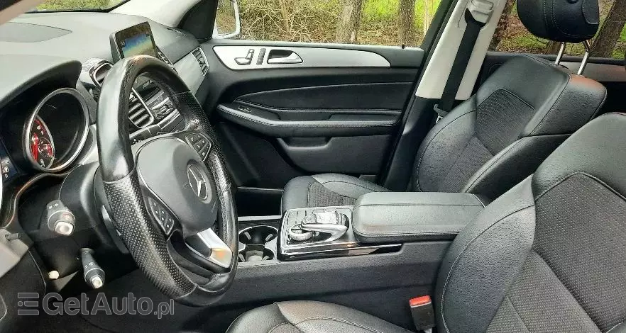 MERCEDES-BENZ GLE 250 d 4-Matic