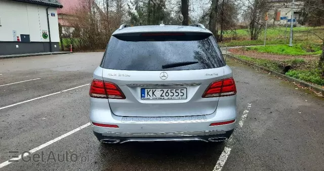 MERCEDES-BENZ GLE 250 d 4-Matic
