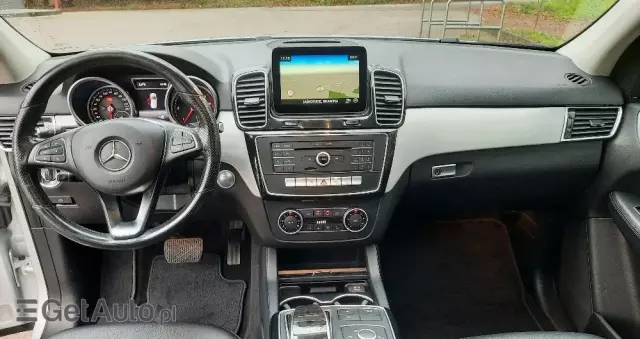MERCEDES-BENZ GLE 250 d 4-Matic