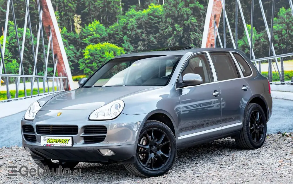 PORSCHE Cayenne S Tiptronic