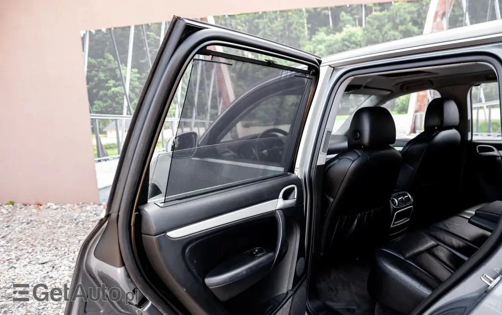 PORSCHE Cayenne S Tiptronic