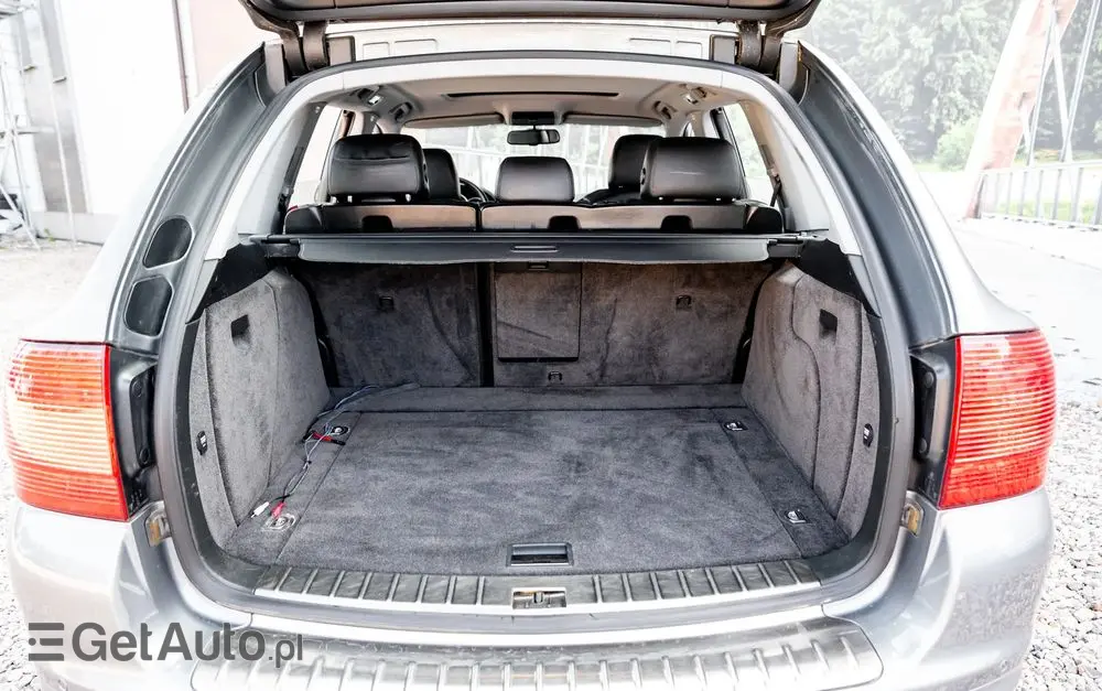 PORSCHE Cayenne S Tiptronic