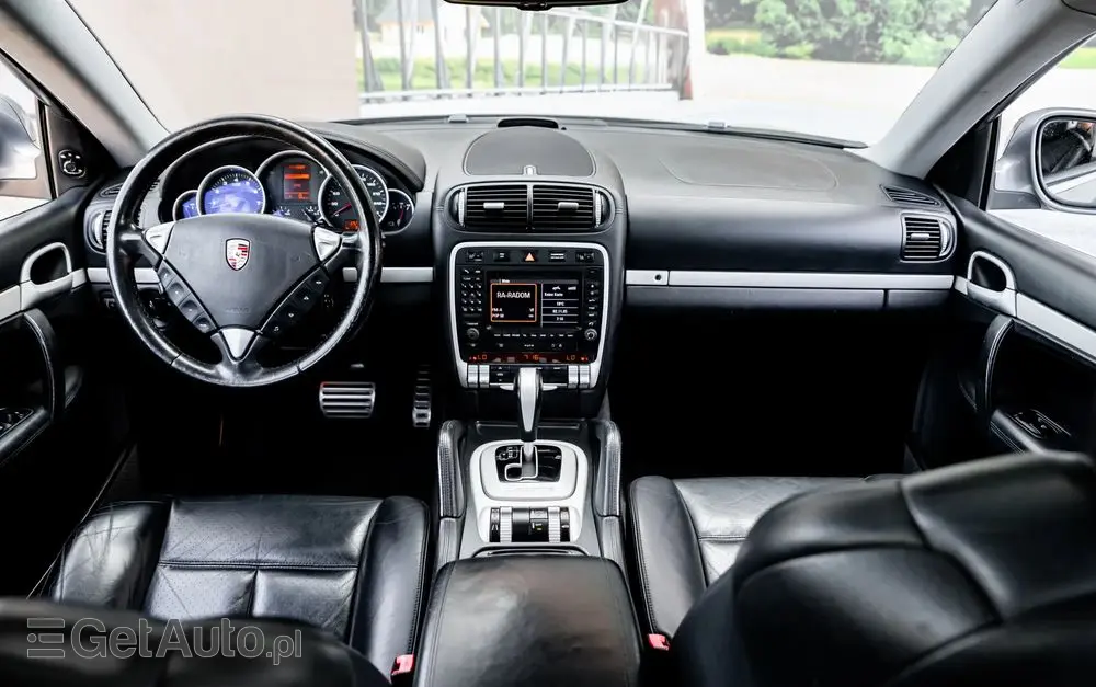 PORSCHE Cayenne S Tiptronic