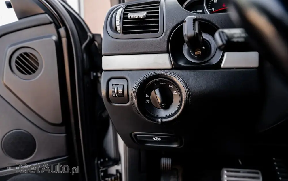 PORSCHE Cayenne S Tiptronic