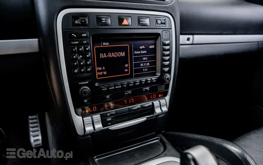 PORSCHE Cayenne S Tiptronic