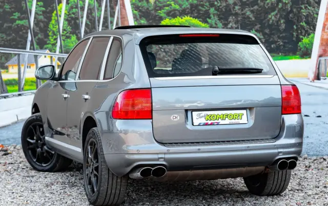 PORSCHE Cayenne S Tiptronic