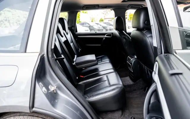 PORSCHE Cayenne S Tiptronic