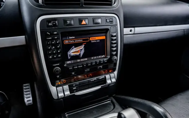 PORSCHE Cayenne S Tiptronic