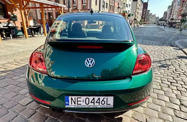 VOLKSWAGEN Beetle 