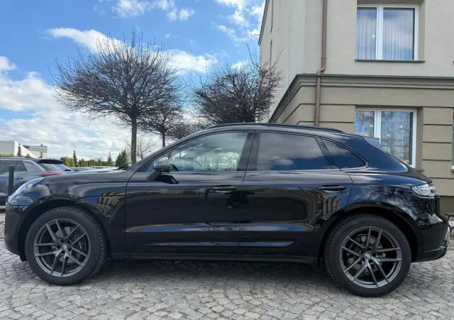 PORSCHE Macan T