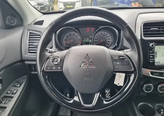 MITSUBISHI ASX 1.6 Invite