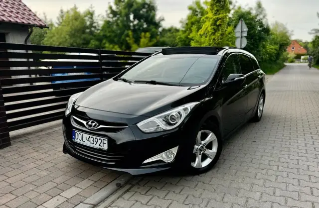 HYUNDAI I40 