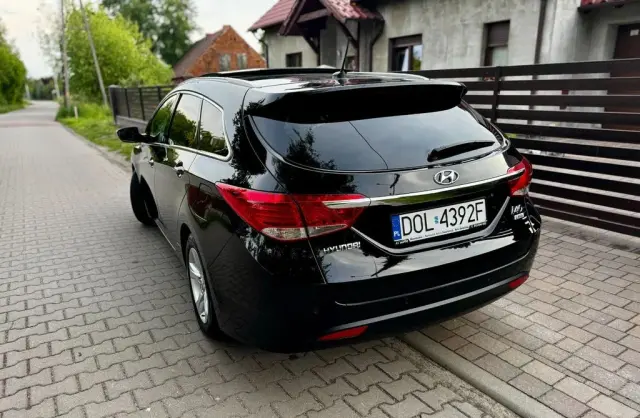 HYUNDAI I40 