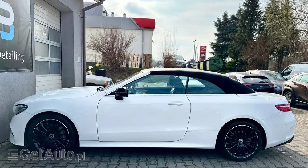 MERCEDES-BENZ Klasa E 200 Cabrio 9G-TRONIC AMG Line