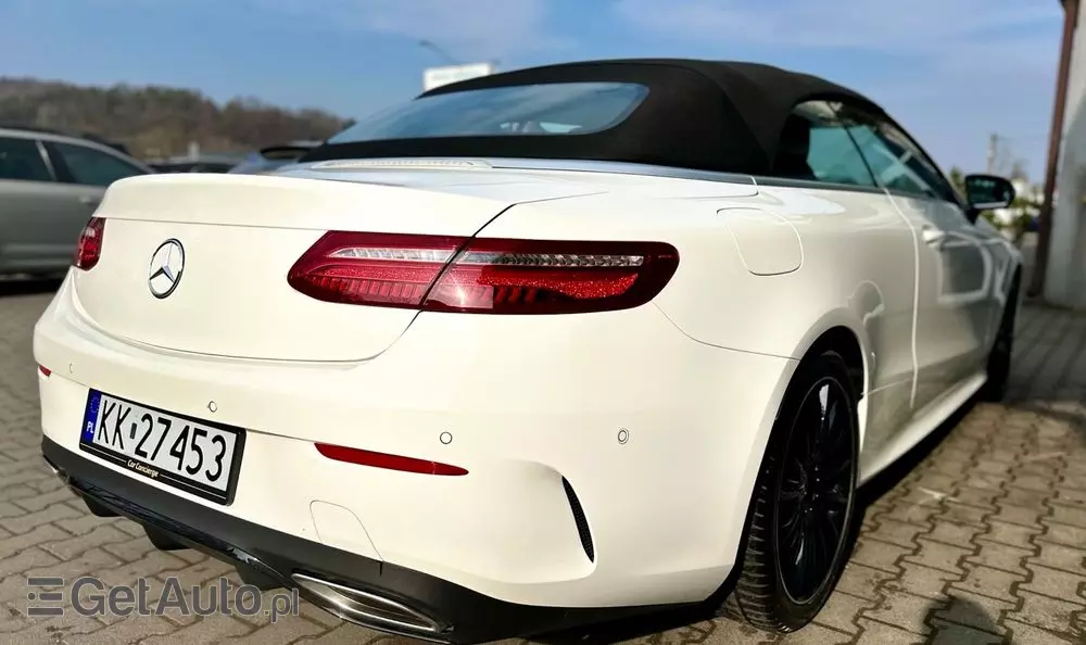 MERCEDES-BENZ Klasa E 200 Cabrio 9G-TRONIC AMG Line
