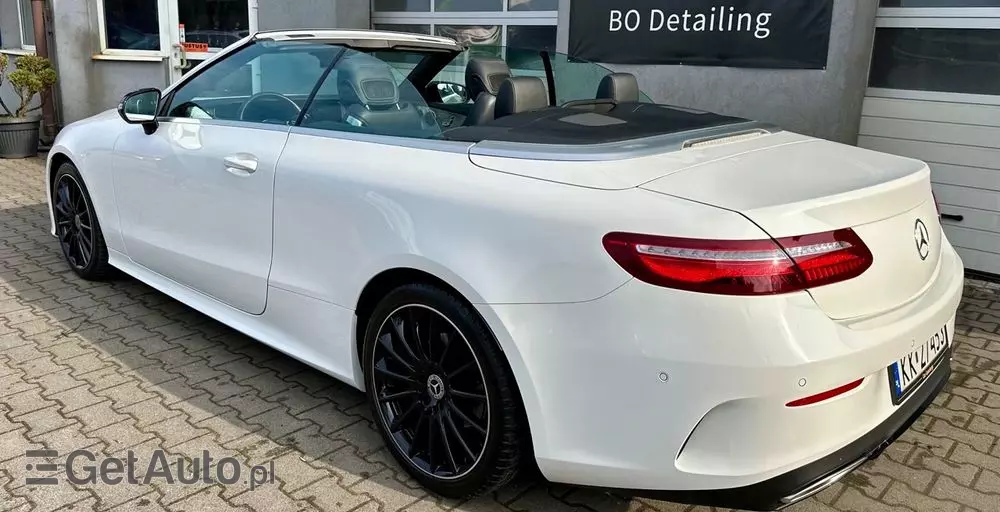 MERCEDES-BENZ Klasa E 200 Cabrio 9G-TRONIC AMG Line