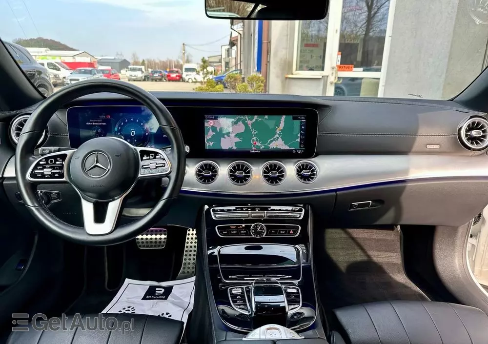 MERCEDES-BENZ Klasa E 200 Cabrio 9G-TRONIC AMG Line