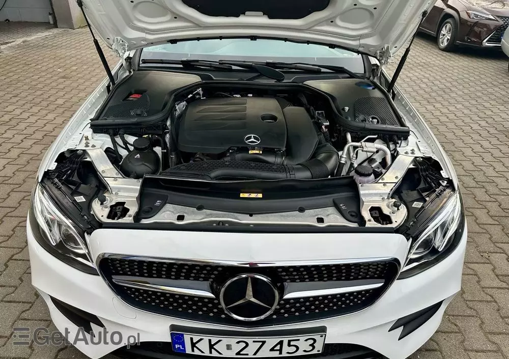 MERCEDES-BENZ Klasa E 200 Cabrio 9G-TRONIC AMG Line