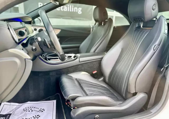 MERCEDES-BENZ Klasa E 200 Cabrio 9G-TRONIC AMG Line