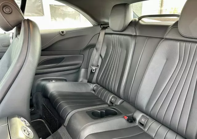 MERCEDES-BENZ Klasa E 200 Cabrio 9G-TRONIC AMG Line