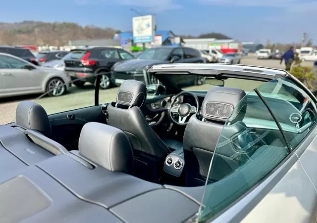 MERCEDES-BENZ Klasa E 200 Cabrio 9G-TRONIC AMG Line