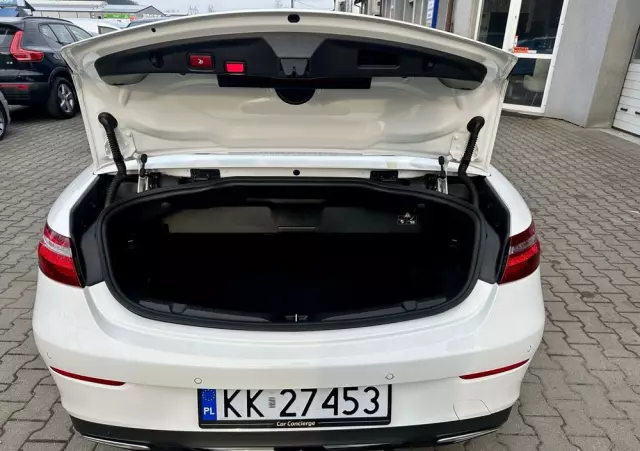 MERCEDES-BENZ Klasa E 200 Cabrio 9G-TRONIC AMG Line