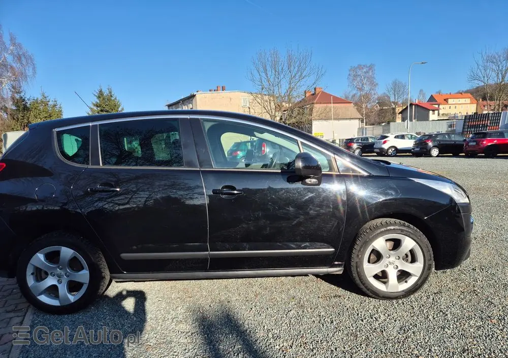 PEUGEOT 3008 1.6 Allure
