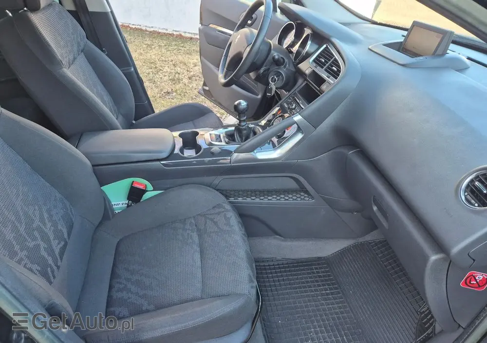 PEUGEOT 3008 1.6 Allure