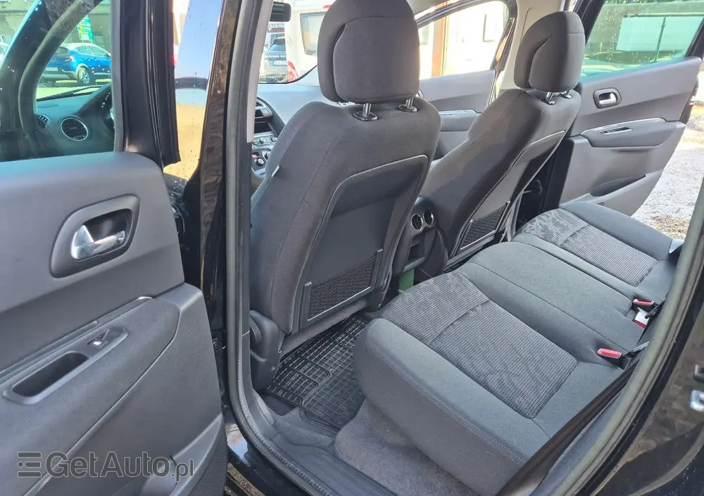 PEUGEOT 3008 1.6 Allure