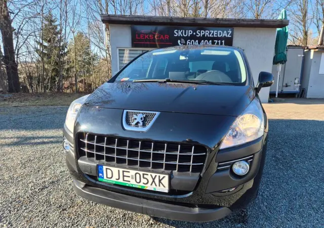 PEUGEOT 3008 1.6 Allure