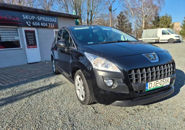 PEUGEOT 3008 1.6 Allure