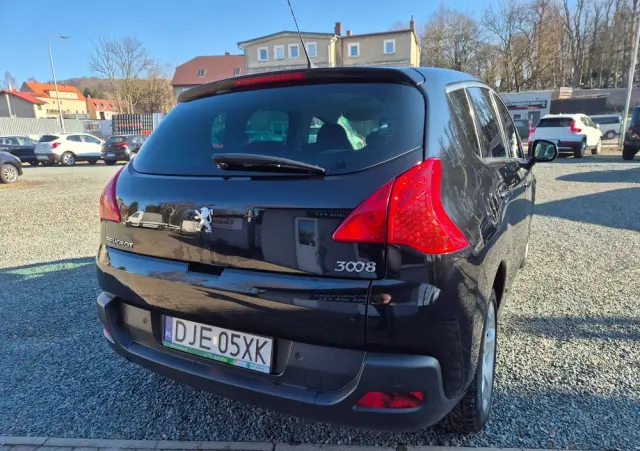 PEUGEOT 3008 1.6 Allure
