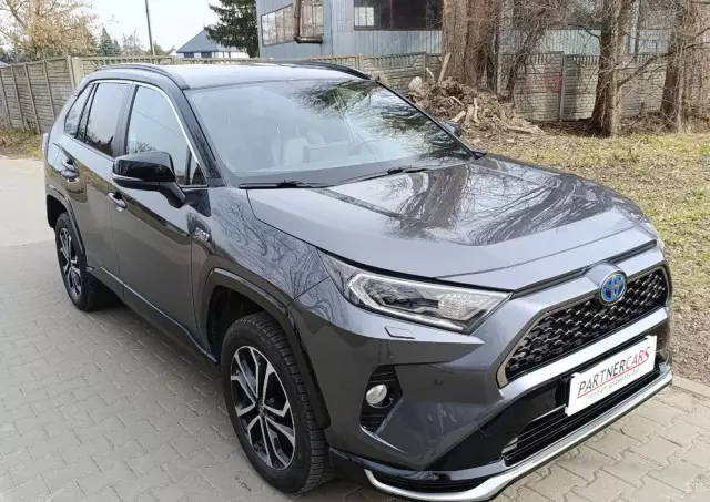 TOYOTA RAV4 2.5 Plug-In Hybrid Selection 4x4