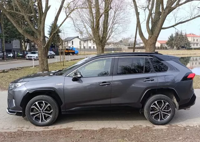 TOYOTA RAV4 2.5 Plug-In Hybrid Selection 4x4