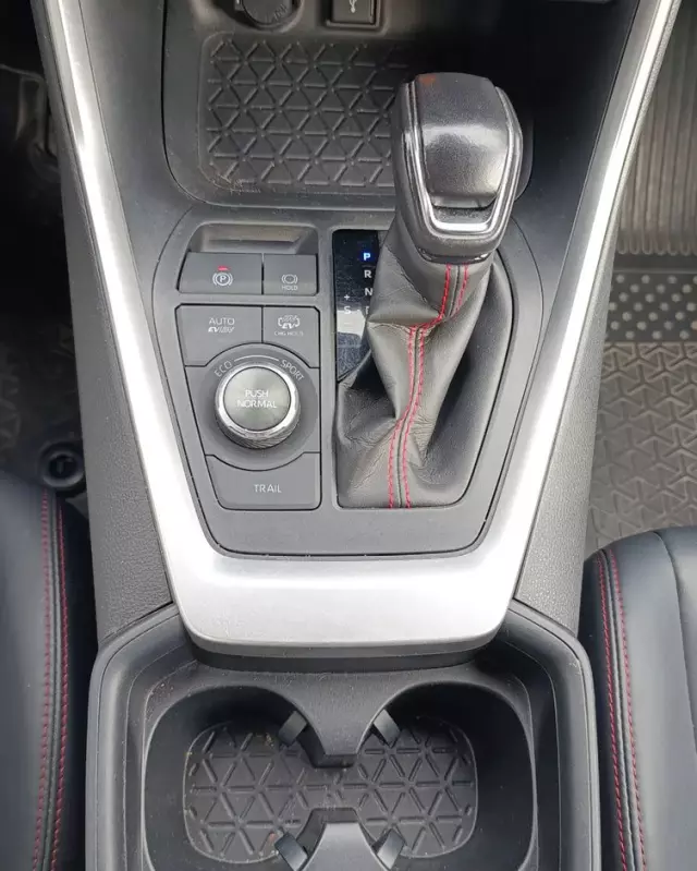 TOYOTA RAV4 2.5 Plug-In Hybrid Selection 4x4