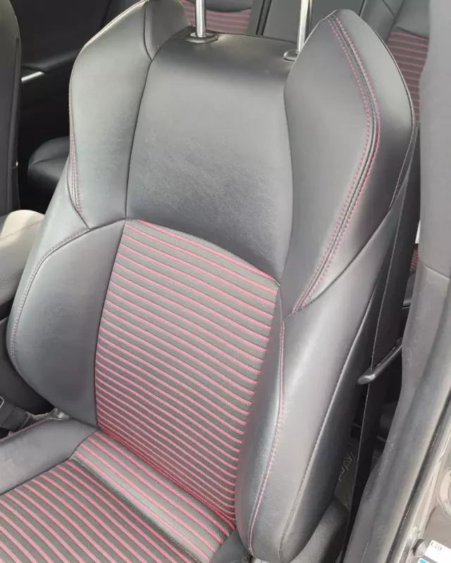 TOYOTA RAV4 2.5 Plug-In Hybrid Selection 4x4