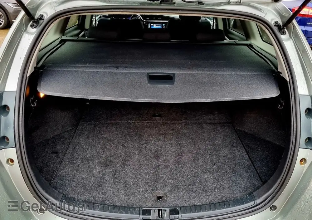 TOYOTA Auris Hybrid 135 Comfort