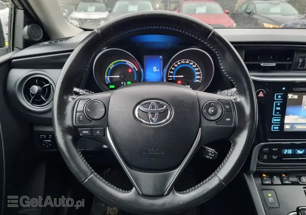 TOYOTA Auris Hybrid 135 Comfort
