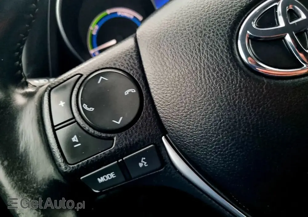 TOYOTA Auris Hybrid 135 Comfort